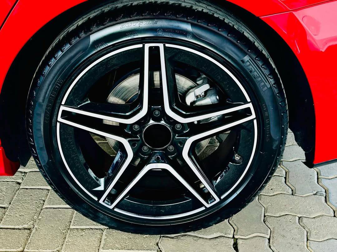 19” Wheels Fit Mercedes-Benz E-Class AMG 2013–2025 | OE Style Rims | Gloss Black Machined Face | Staggered Set of 4