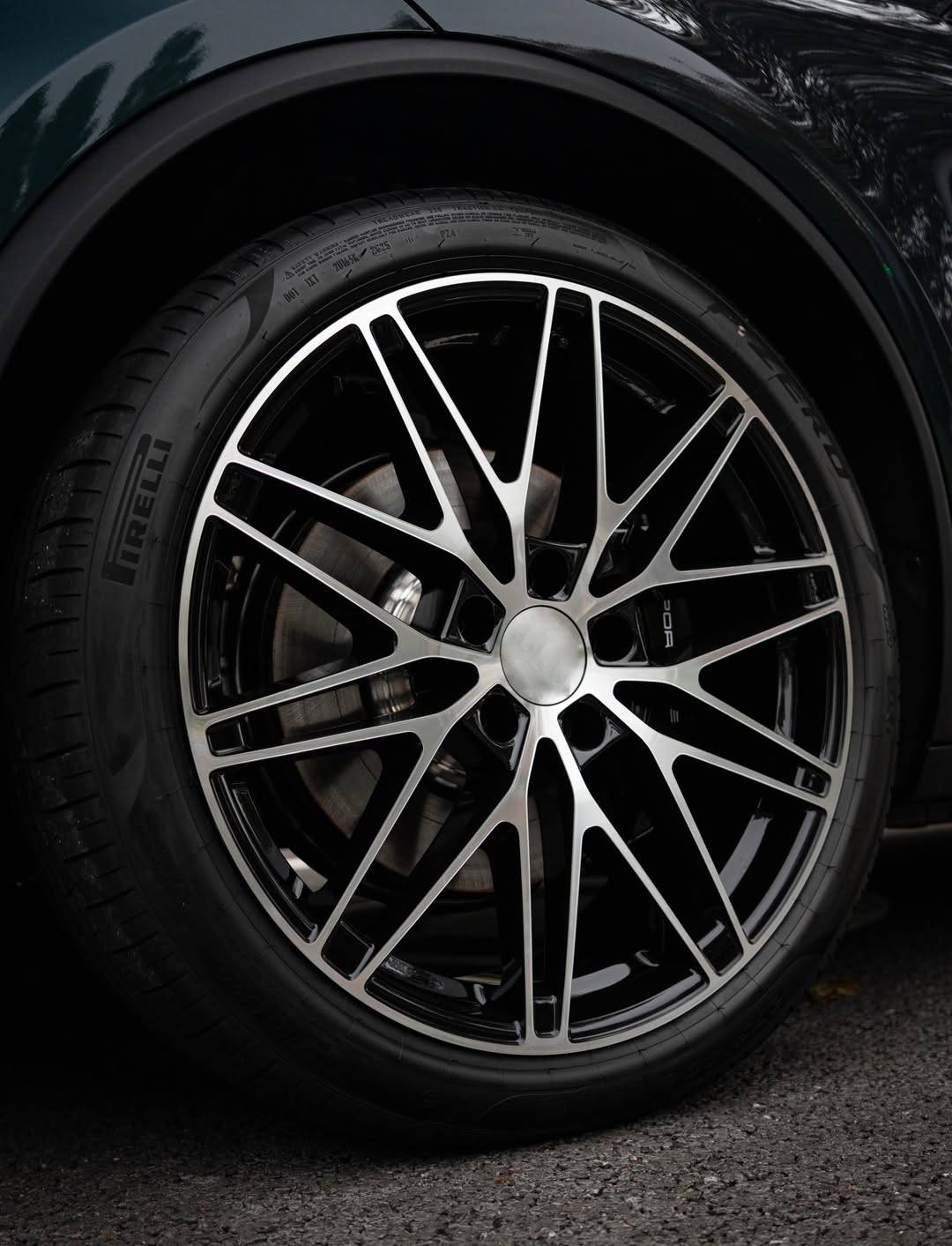 21” Wheels Fit Porsche Cayenne 2011–2026 | OE Style Rims | Gloss Black Machined Face | Staggered Set of 4