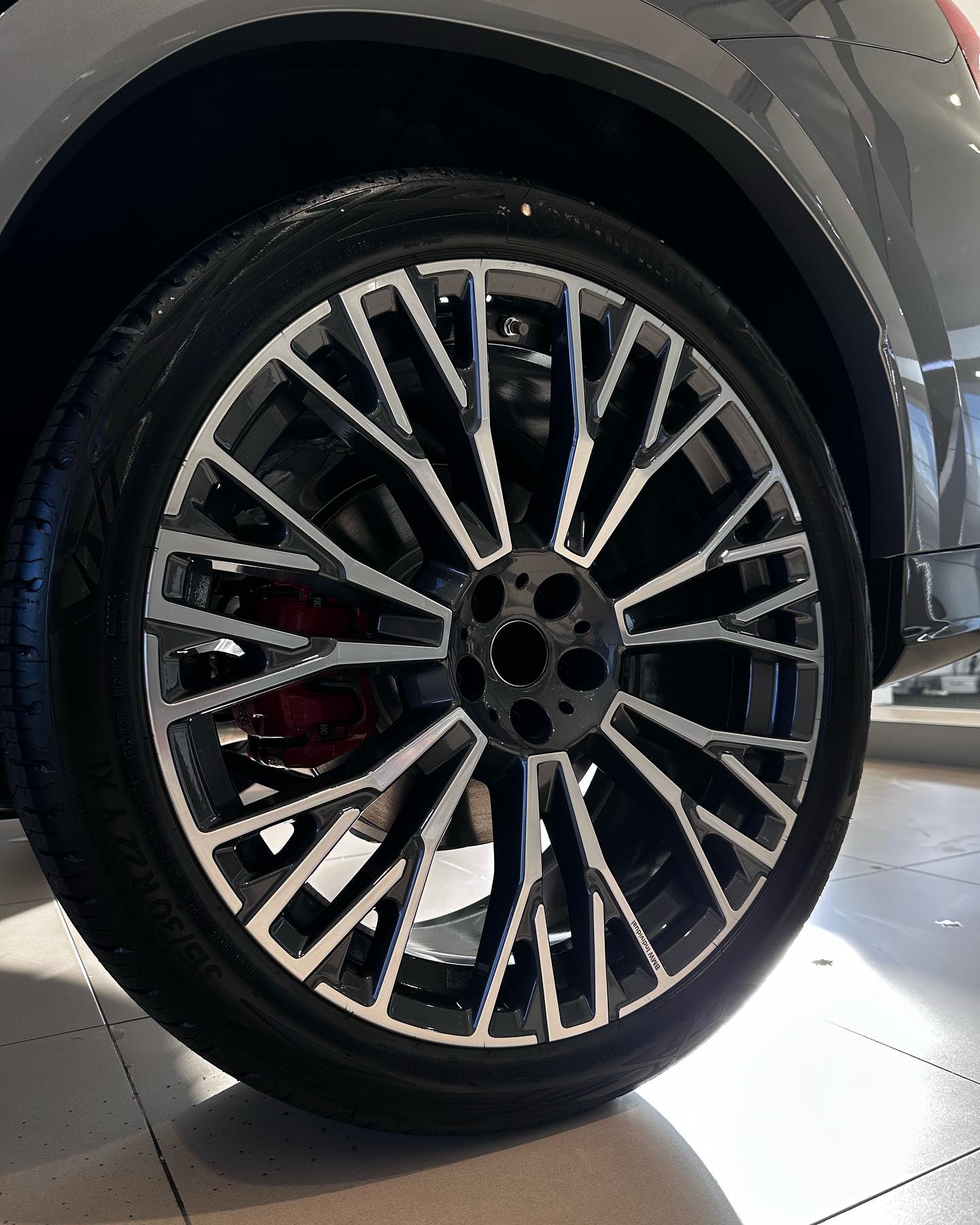 FWC R Style 08 Fits BMW