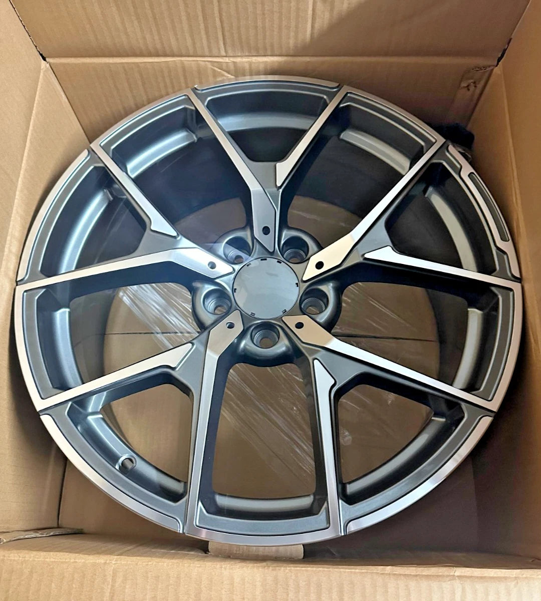 20” Rims - Made to Fit Mercedes-Benz C 300 (RWD), C 300 4MATIC (AWD), C 300e (plug-in hybrid), AMG C 43, AMG C 63 S | OE Style | 2020 2021 2022 2023 2024 2025 2026 | 20x8.5/9.5 Wheels Brand New - Model 39