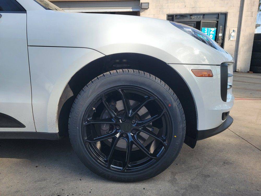 22” Wheels Fit Porsche Cayenne 2018–2025 |  OE Style Rims |  Matte Black |  Staggered Set of 4