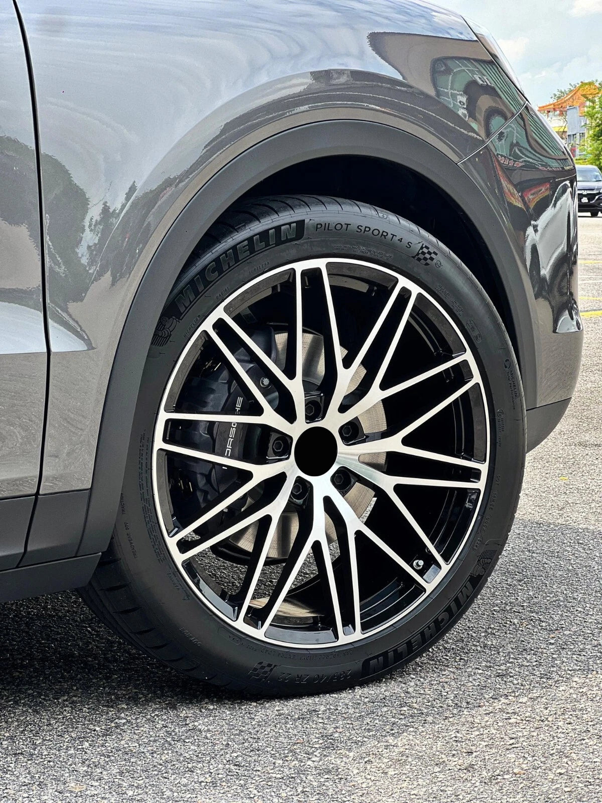 FWC R Style 06 Fits Porsche