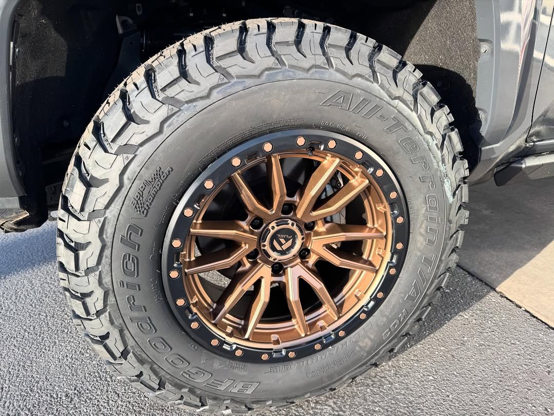 17X9 Fuel 1PC D681 REBEL RIMS - MATTE BRONZE BLACK BEAD RING 6X139.7