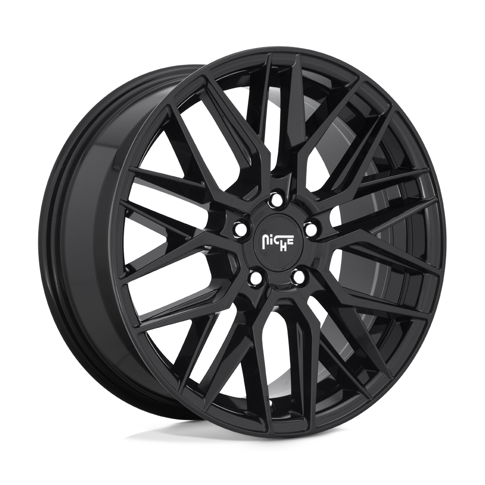 18X8 Niche 1PC M224 GAMMA GLOSS BLACK 5X112