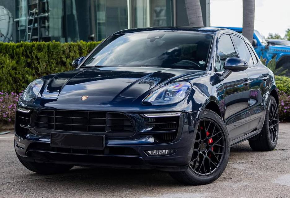 20” Wheels Fit Porsche Macan 2019–2025 |  OE Style Rims |  Gloss Black |  Staggered Set of 4