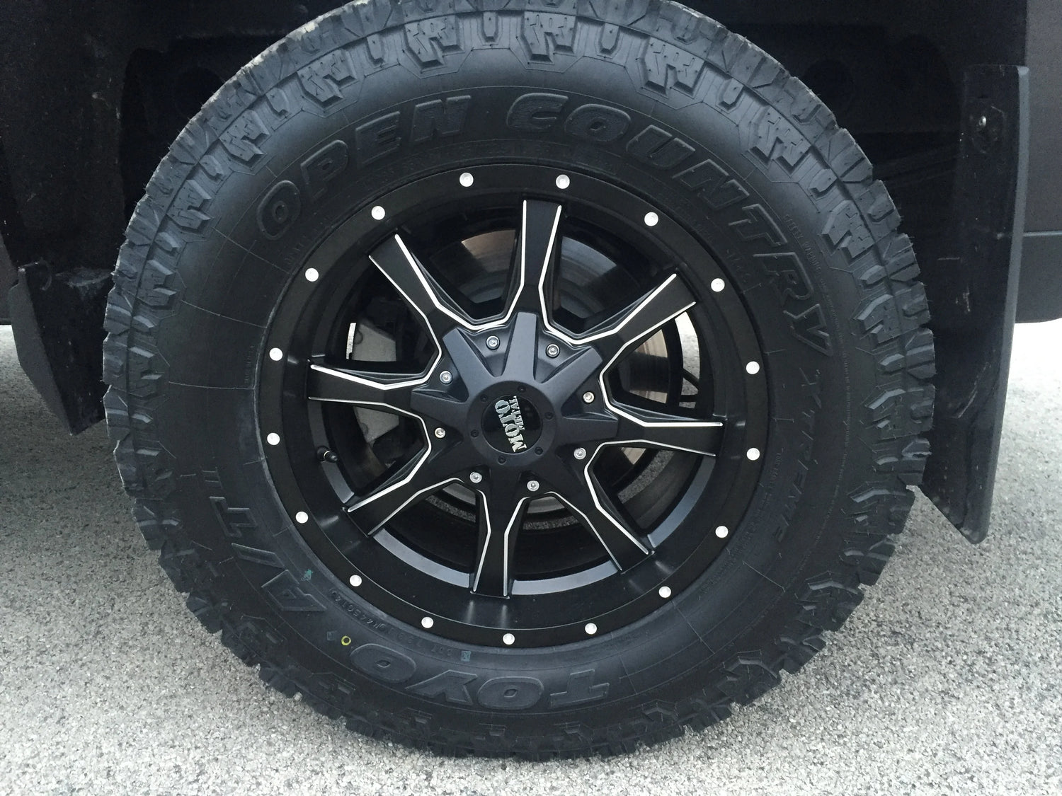 20X9 Moto Metal MO970 RIMS - SEMI GLOSS BLACK MILLED 6X135/6X139.7